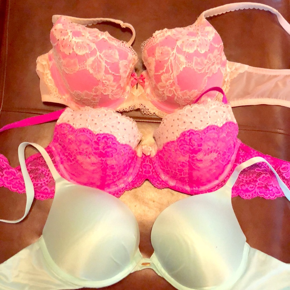 Victoria Secrets Bra 34D all three